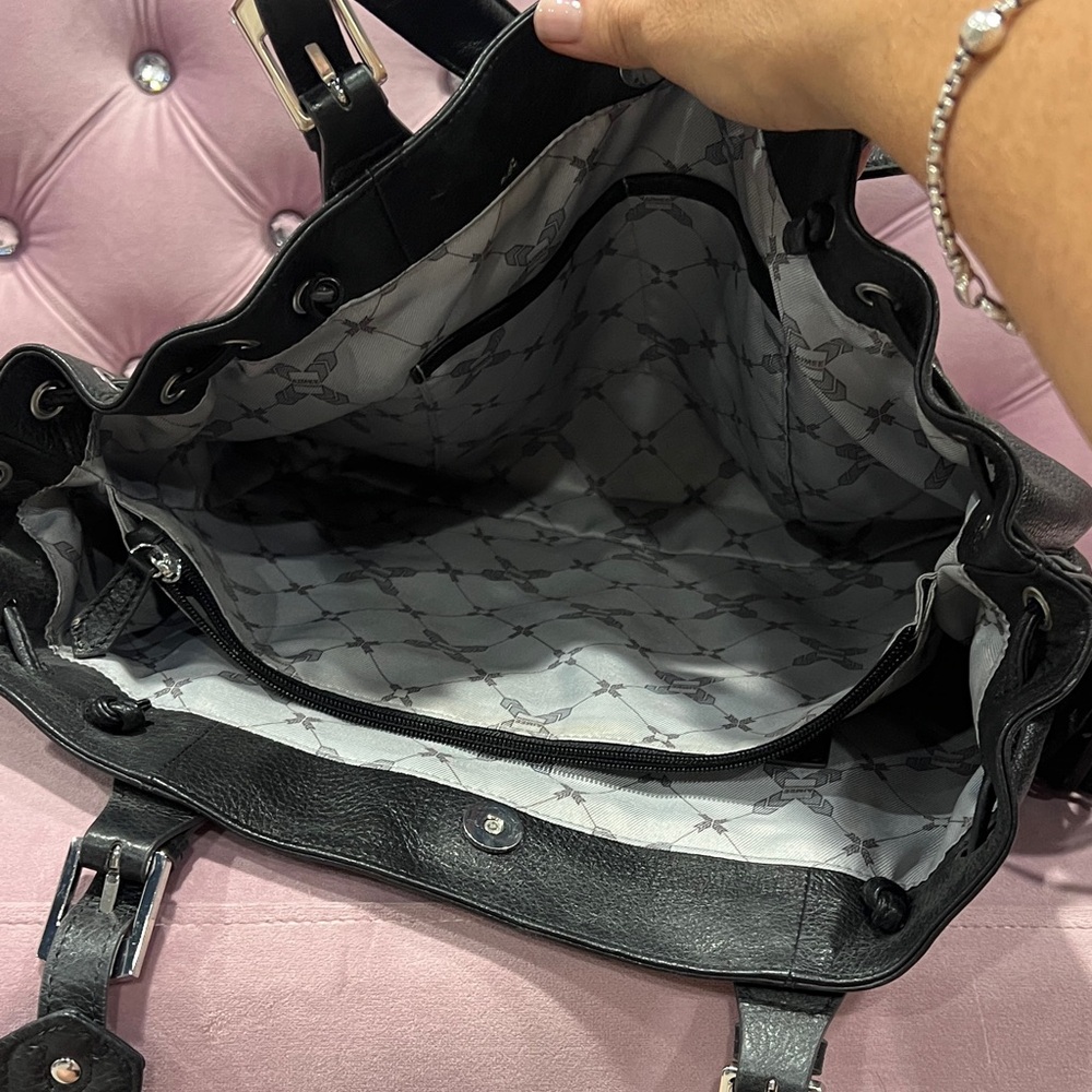 Aimee Kestenberg Black Leather Shoulder Bag - Picture 4 of 5